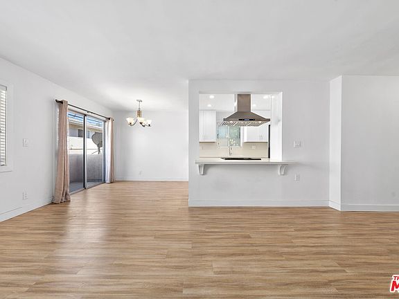 3rd image of 11670 Iowa Ave APT 5