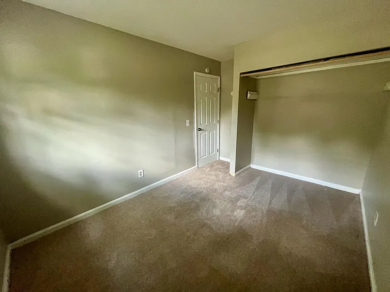 1100 Savannah Dr — Photo 13