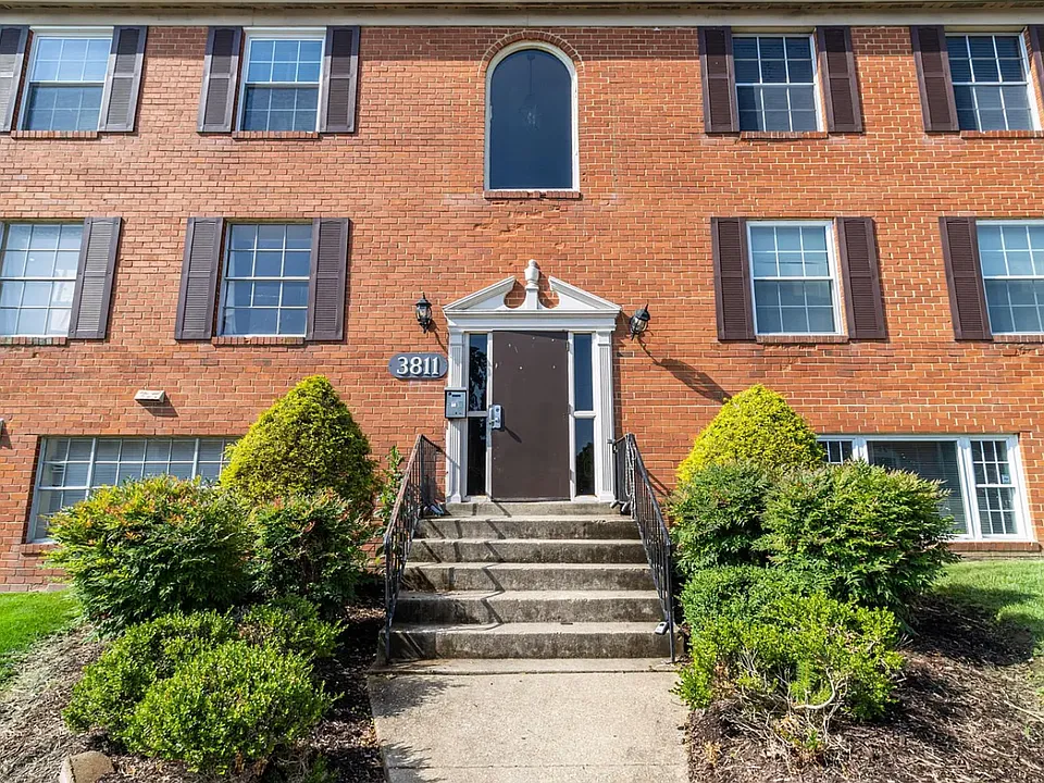 3811 Swann Rd #203
