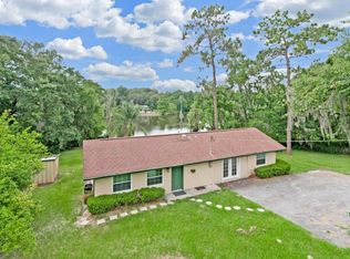 525 Roberts Rd, Saint Johns, FL 32259