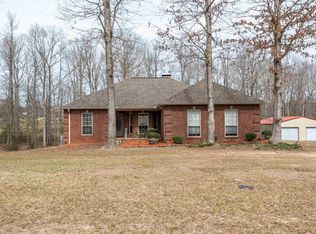 8552 Mars Hill Rd, Bauxite, AR 72011