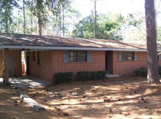 1936 3rd St SE, Moultrie, GA 31768