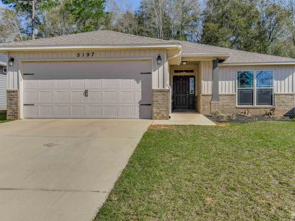 5197 Peach Dr, Pace, FL 32571