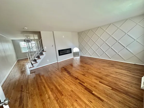 5809 Waycross Rd, Baltimore, MD 21206