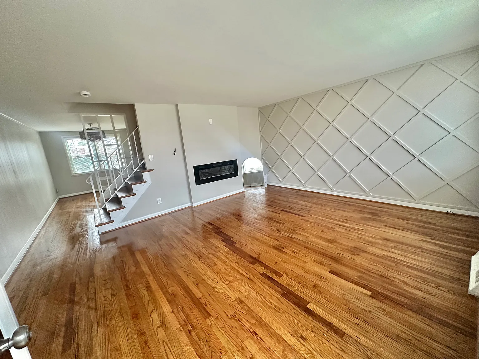 5809 Waycross Rd photo 1