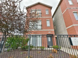 3434 N Harlem Ave #3, Chicago, IL 60634