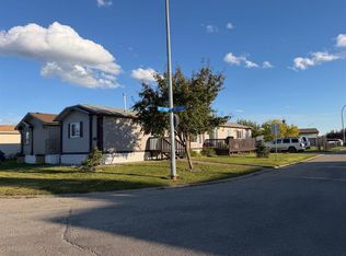 8865 W 89th Ave, Grande Prairie, AB T8X0G1