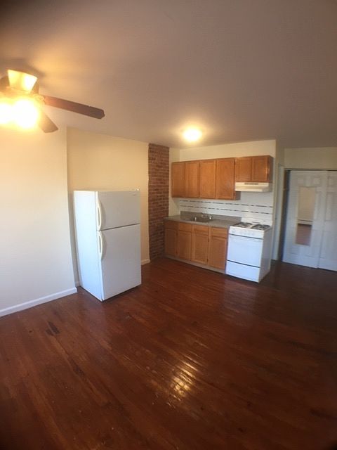 1st image of 463A 5th Ave #2R