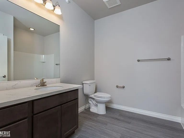 7421 E 4th Ave — Photo 13