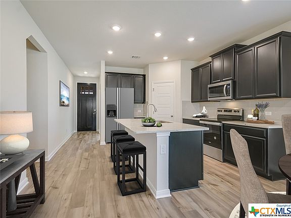 5th image of 3104 Gorge Way
