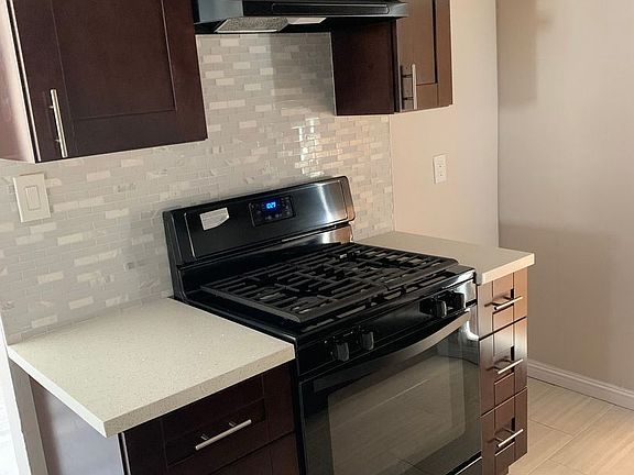 3rd image of 24606 S Avalon Blvd APT B