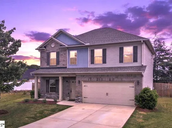 524 Marathon Ct, Boiling Springs, SC 29316