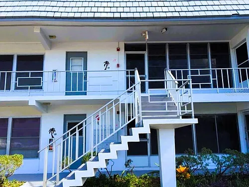 1221 Drew St Photo 1