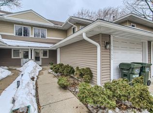 3635 Saint Francis Way APT E, Eagan, MN 55123