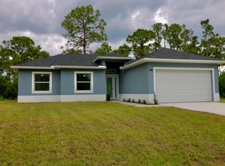 703 E 10th St, Lehigh Acres, FL 33972