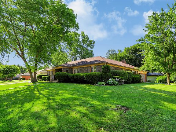 5th image of 8831 Beckford Dr