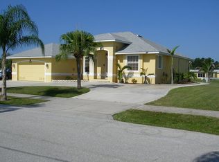 124 Roselle Ct, Pt Charlotte, FL 33952