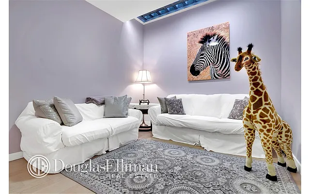 Sold by Douglas Elliman | media 22