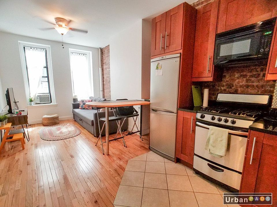 1st image of 433 W 46th St APT 1FW