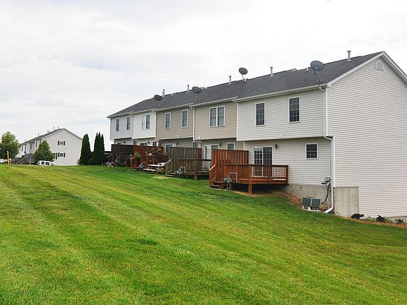 4th image of 111 Scirocco Ln