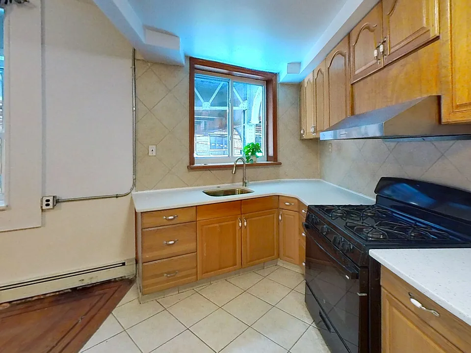 7806 New Utrecht Ave #2