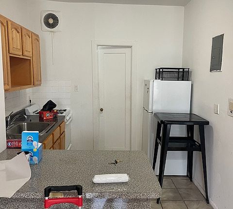3rd image of 1696 2nd Ave #5FR