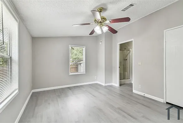10607 Bay Hills Cir — Photo 12