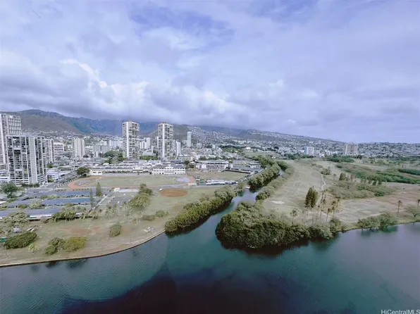 2211 Ala Wai Blvd APT 2810, Honolulu, HI 96815