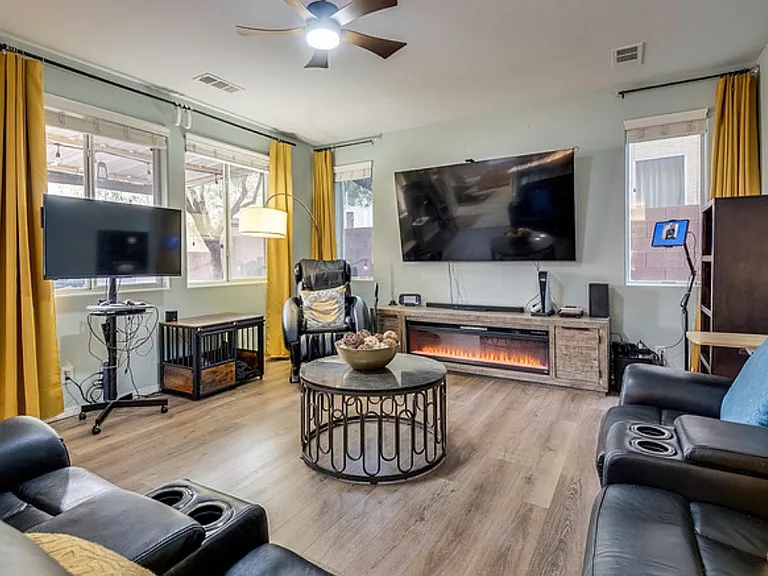 10625 Thor Mountain Ln — Photo 5