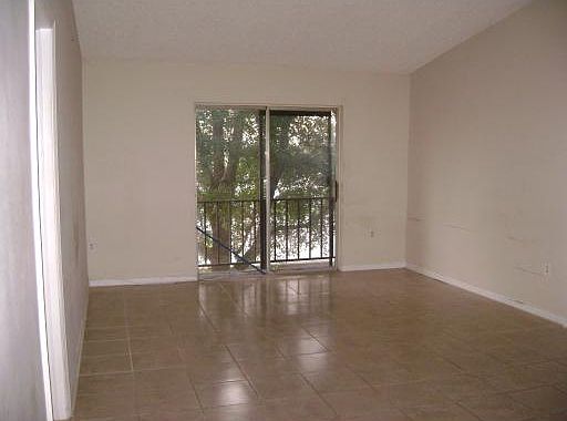 1st image of 714 SW 81st Ave