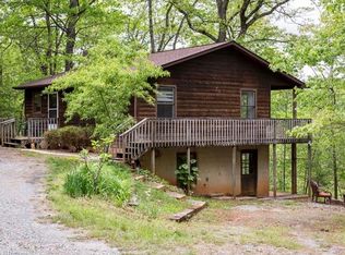 151 Foxs Trl, Lake Lure, NC 28746
