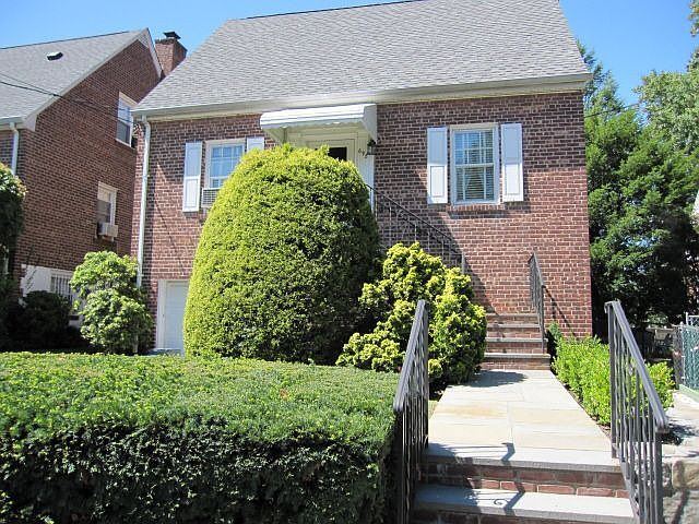 1st image of 695 Kimball Ave
