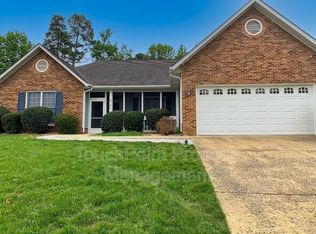 4319 Wynborough Ln, Charlotte, NC 28269