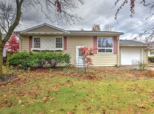 2761 W Hunt St, Decatur, IL 62526