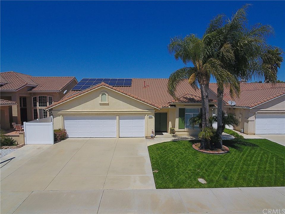 1st image of 42427 Narciso Ct