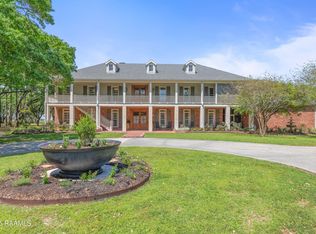 7403 Roberts Cove Rd, Rayne, LA 70578