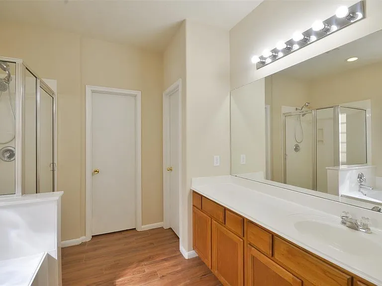 17210 Mitchell Pass Ln — Photo 16