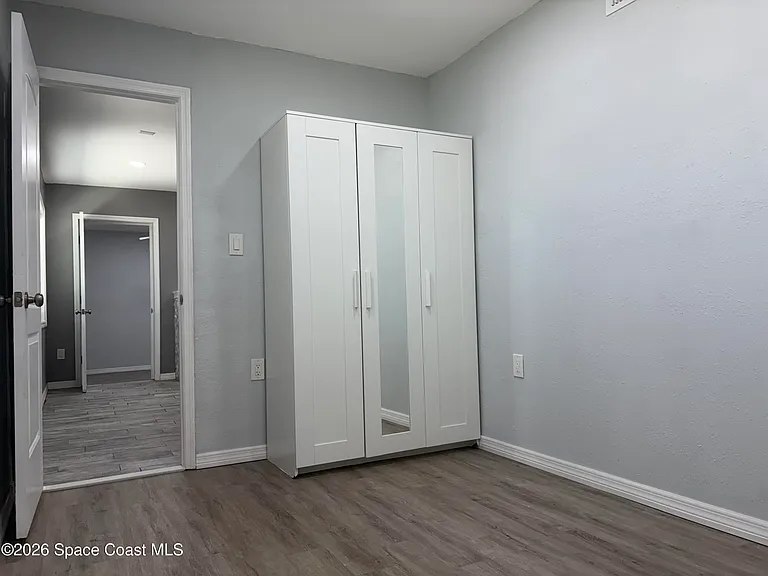 491 Seacrest Ave — Photo 12