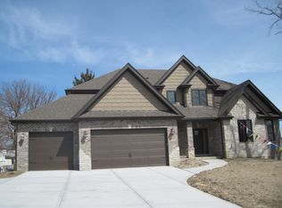 8820 W 135th St, Orland Park, IL