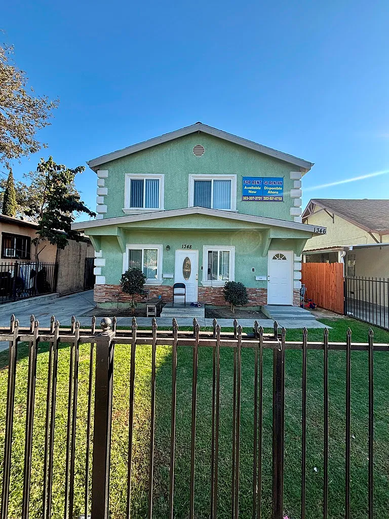 4 bed, 1600 sqft, $3,500 — Photo 1