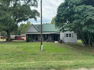 4243 Hunters Creek Rd, Carnesville, GA 30521