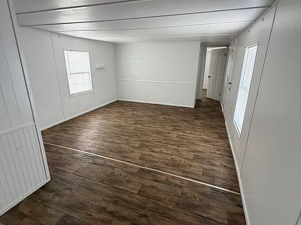 6121 Sun Valley Dr Trailer 64, El Paso, TX 79924