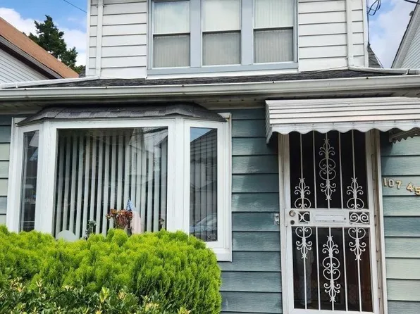 (undisclosed Address), Richmond Hill S., NY 11419