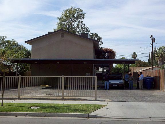 2nd image of 554 S Sierra Vista Ave