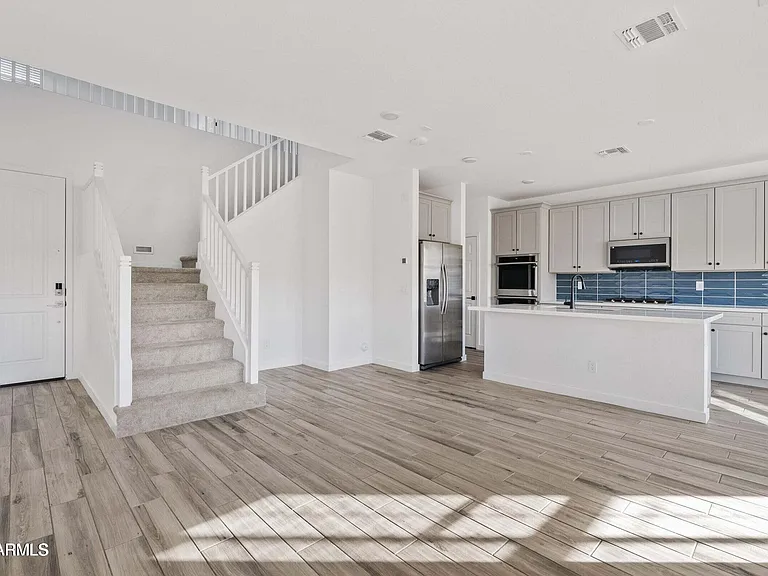 9415 E Supernova Dr — Photo 8