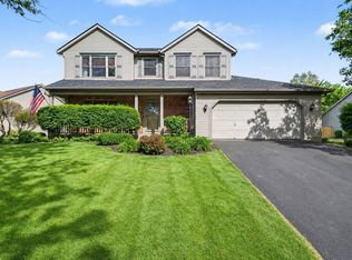 98 Gayle Dr, Pickerington, OH 43147