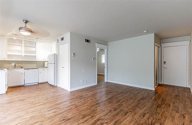 1st image of 4712 Abbott Ave APT 203