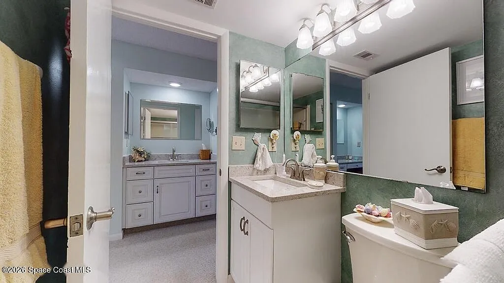 2 bed, 2.0 bath, 1316 sqft, $2,800 — Photo 2