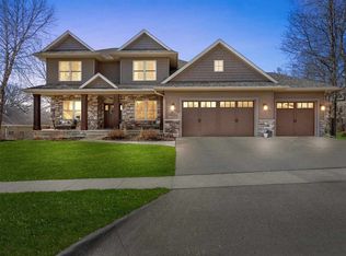 1675 Redbud Cir, North Liberty, IA 52317