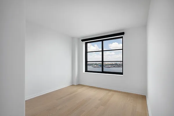 Rented by Greystar | media 26